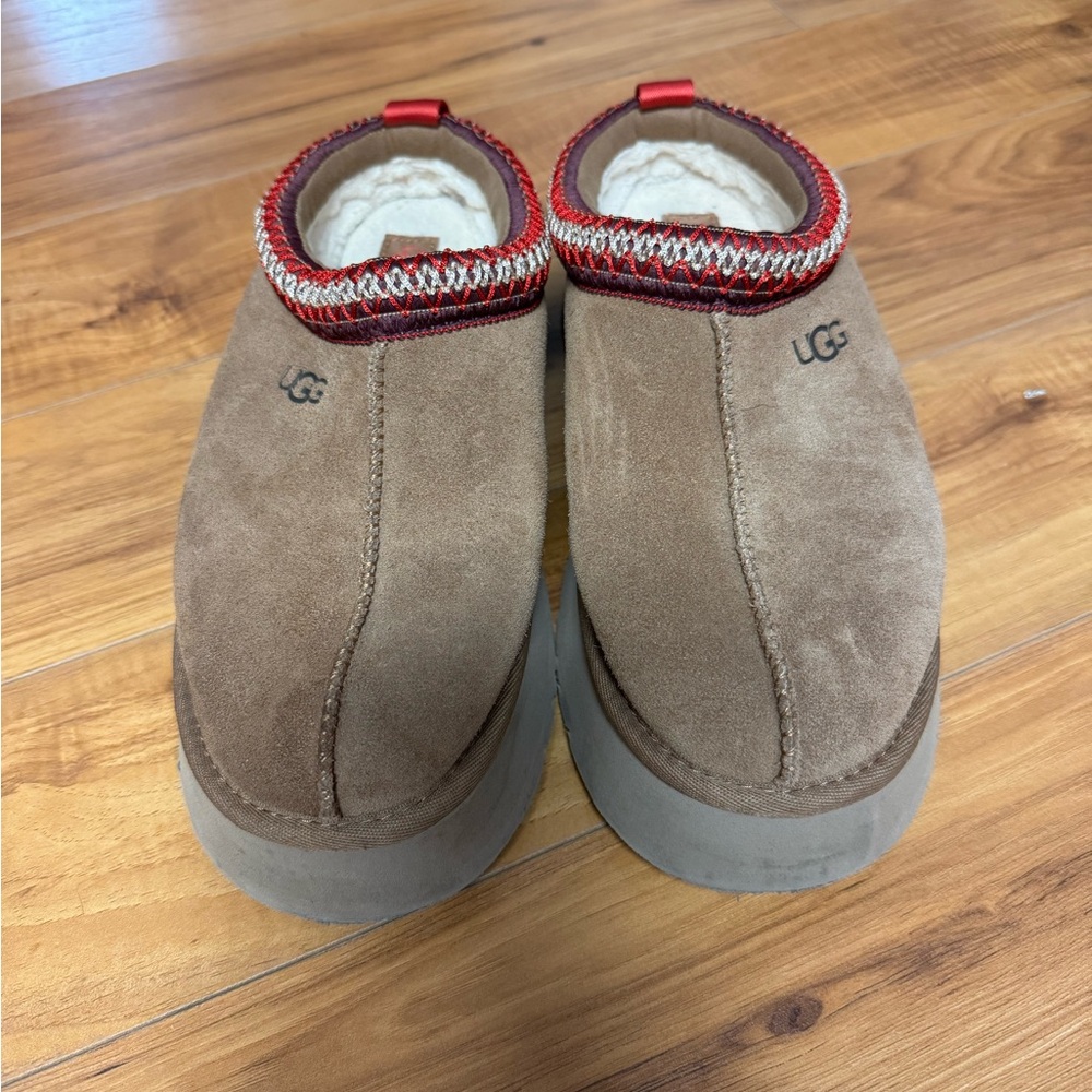 UGG Tazz Platform Slipper